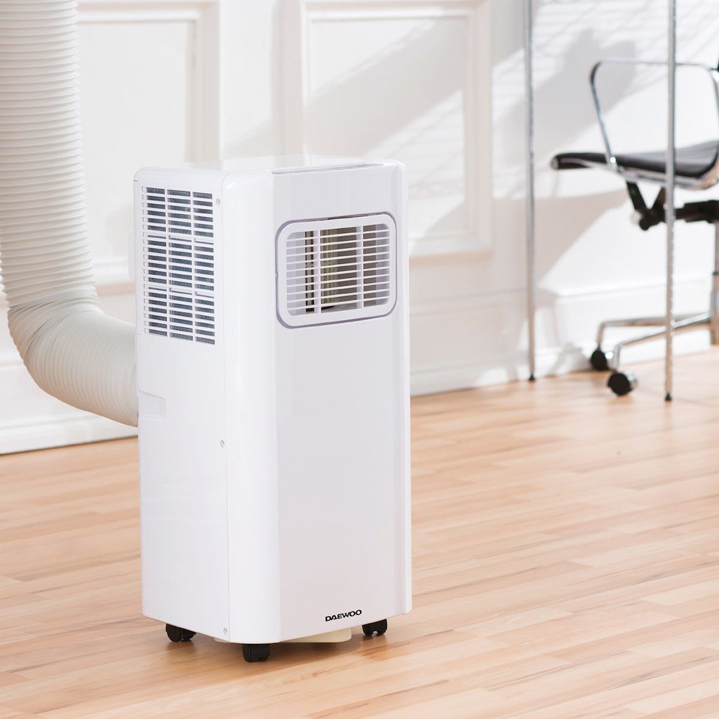 Daewoo COL1316GE 5000 BTU Portable Air Conditioner White